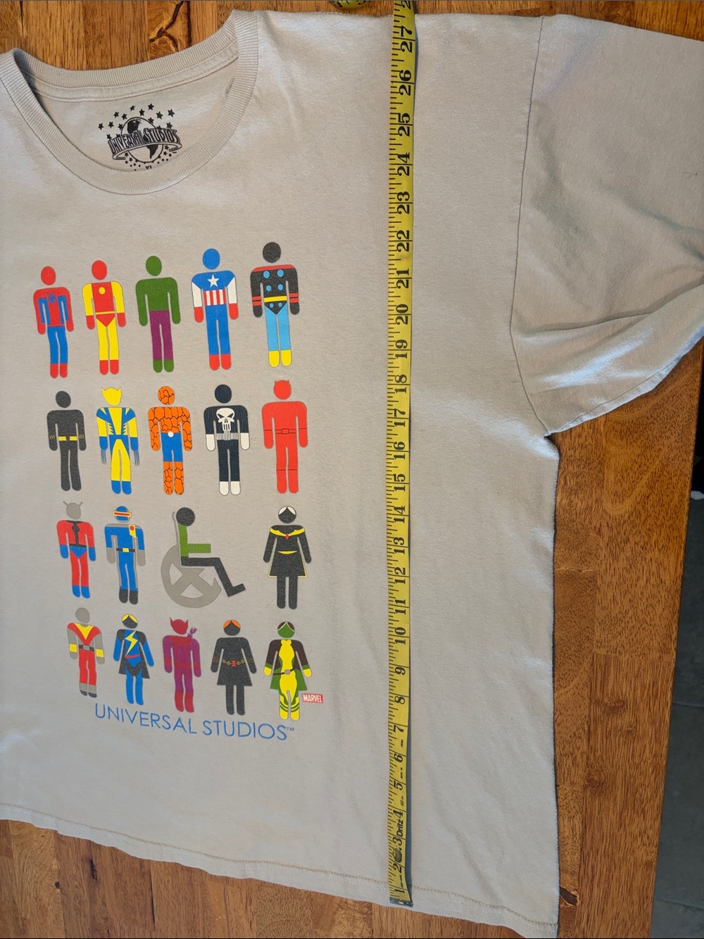 Universal Studios Marvel Super Hero T-shirt XL - Picture 4 of 7